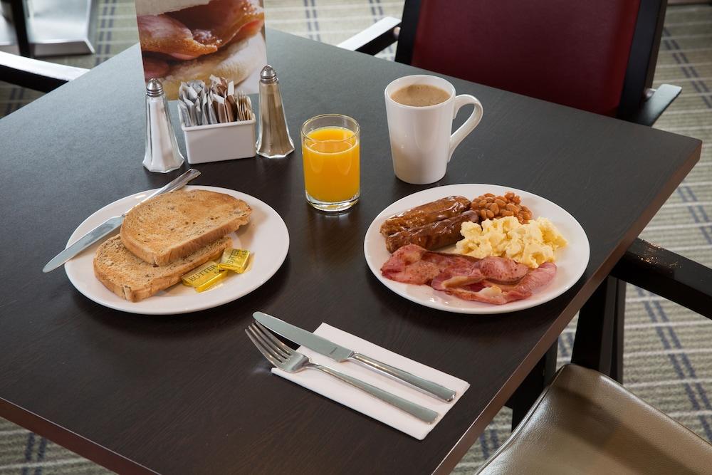 Express Birmingham Oldbury By Ihg Hotel Oldbury (West Midlands)