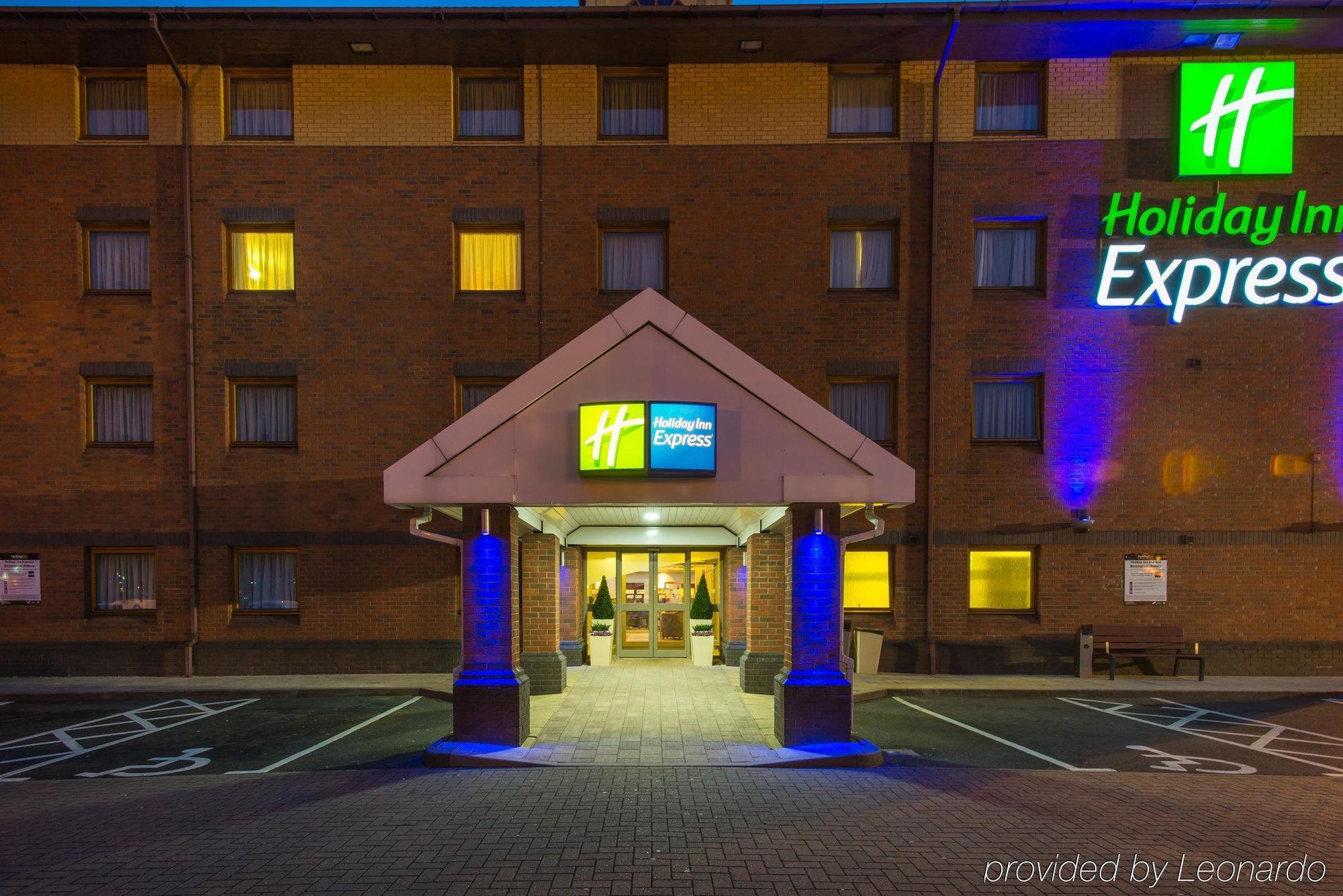 Отель Express Birmingham By Ihg