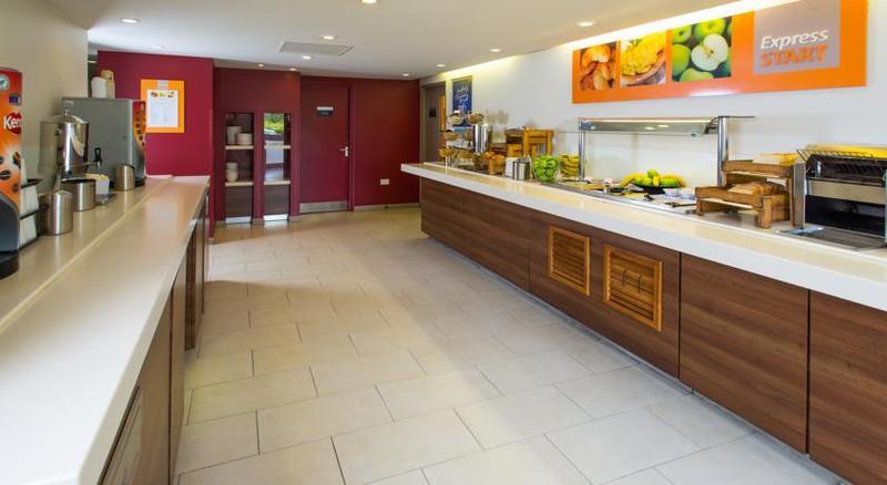 Express Birmingham By Ihg 3* Олдбери